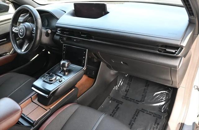 2022 Mazda MX-30 EV Premium Plus