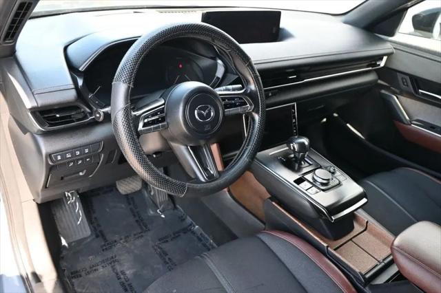 2022 Mazda MX-30 EV Premium Plus