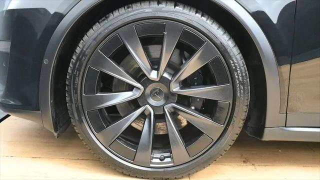2022 Tesla Model X Plaid Tri Motor All-Wheel Drive