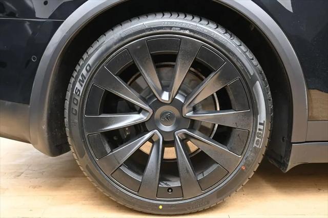 2022 Tesla Model X Plaid Tri Motor All-Wheel Drive