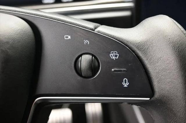2022 Tesla Model X Plaid Tri Motor All-Wheel Drive