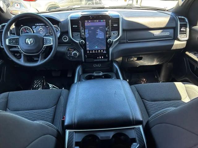 2025 Ram 1500 Big Horn Crew Cab 4x4 6'4" Box