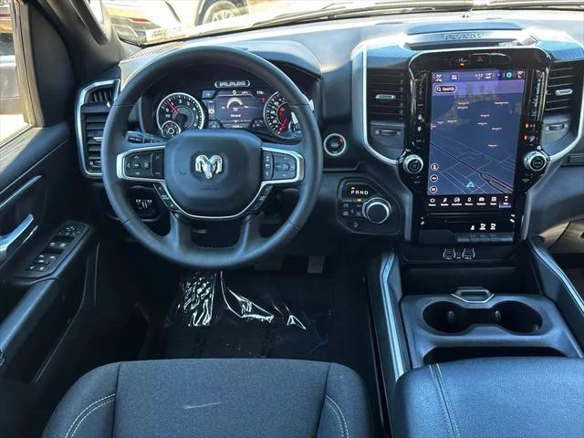 2025 Ram 1500 Big Horn Crew Cab 4x4 6'4" Box
