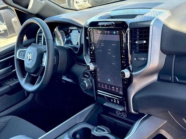 2025 Ram 1500 Big Horn Crew Cab 4x4 6'4" Box