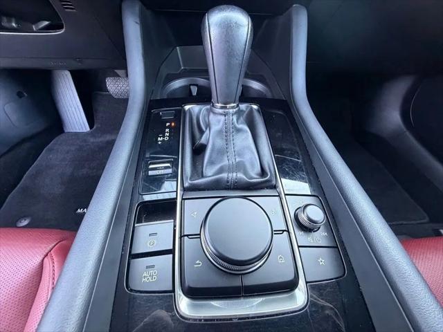 2023 Mazda Mazda3 2.5 S Carbon Edition