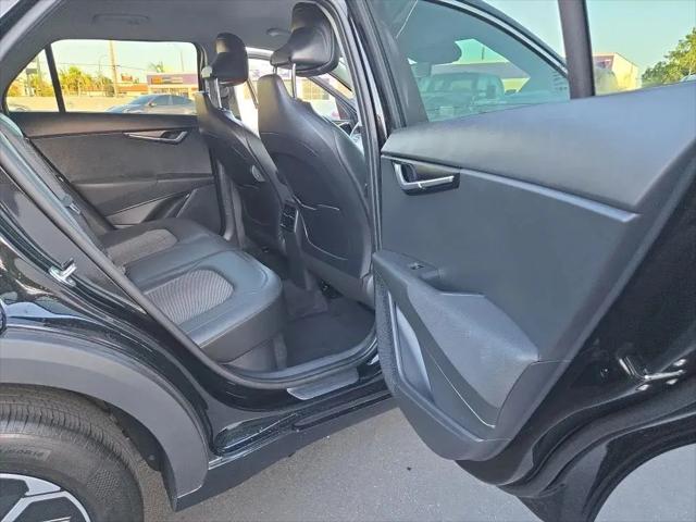 2025 Kia Niro EX