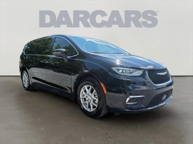 2025 Chrysler Pacifica Select for sale in Frederick, MD