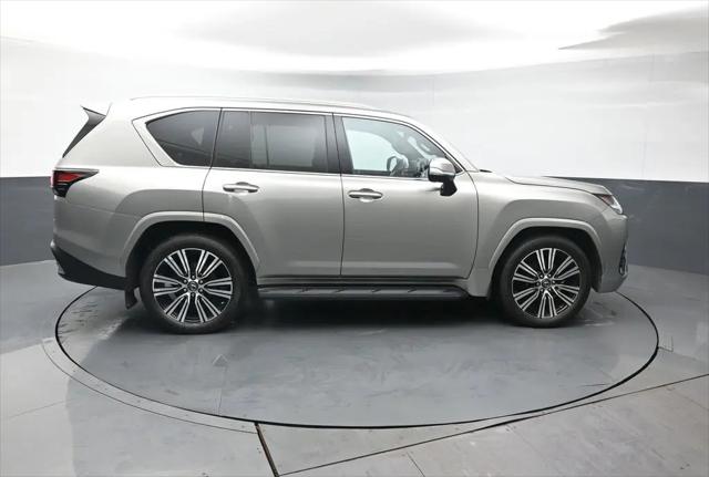 2023 Lexus LX Luxury