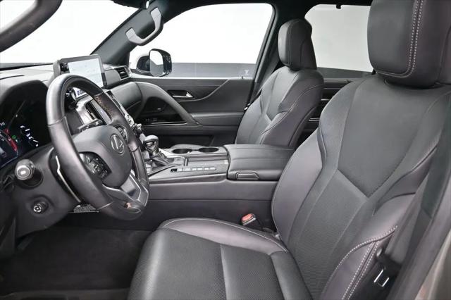 2023 Lexus LX Luxury