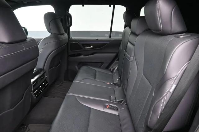 2023 Lexus LX Luxury