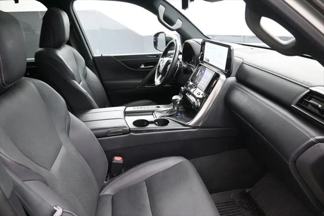 2023 Lexus LX Luxury