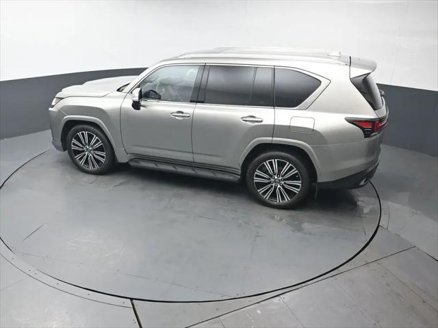 2023 Lexus LX Luxury