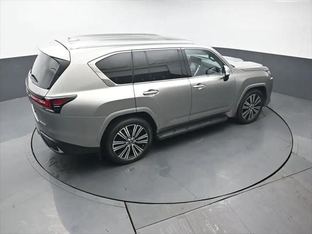 2023 Lexus LX Luxury
