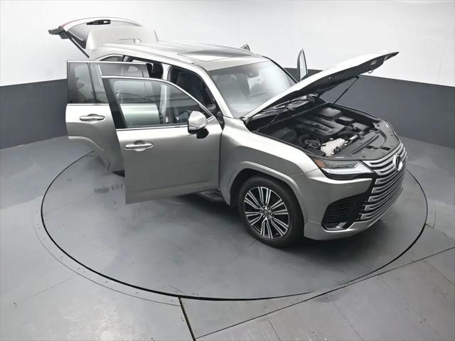 2023 Lexus LX Luxury