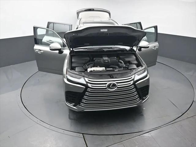2023 Lexus LX Luxury