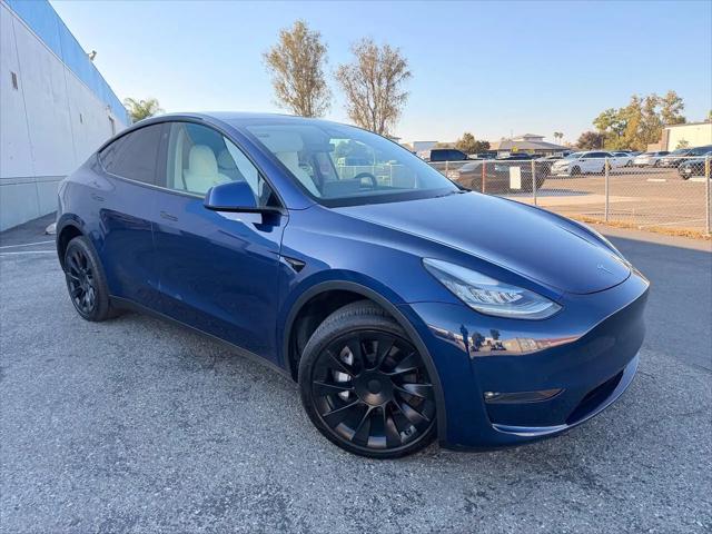 2023 Tesla Model Y Long Range Dual Motor All-Wheel Drive