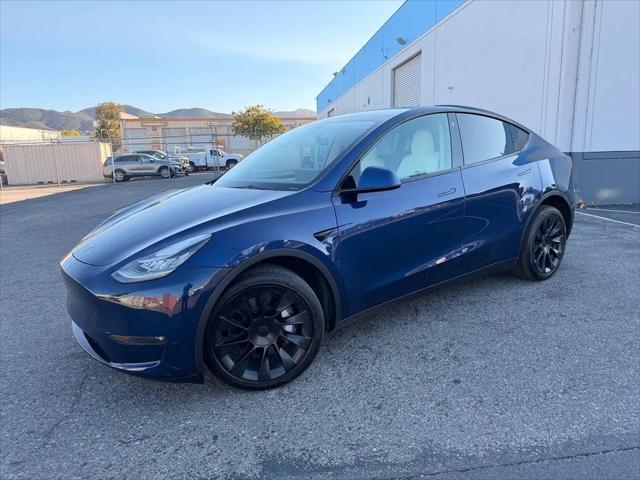 2023 Tesla Model Y Long Range Dual Motor All-Wheel Drive