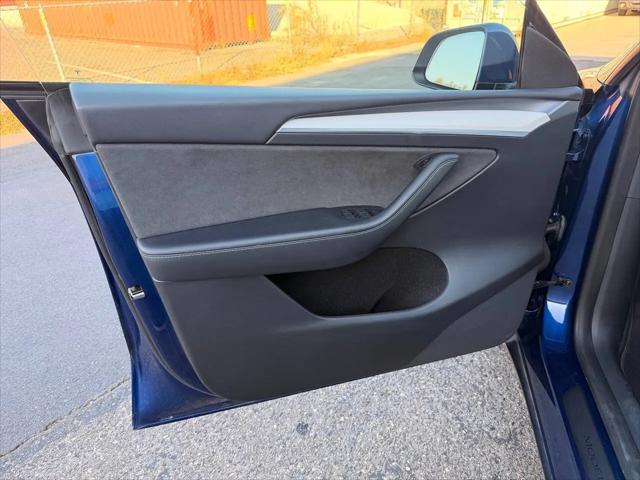 2023 Tesla Model Y Long Range Dual Motor All-Wheel Drive