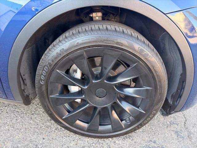 2023 Tesla Model Y Long Range Dual Motor All-Wheel Drive