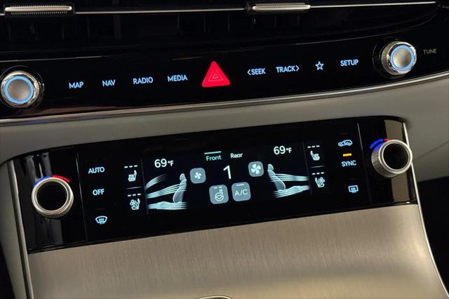 2026 Genesis GV70 2.5T Advanced