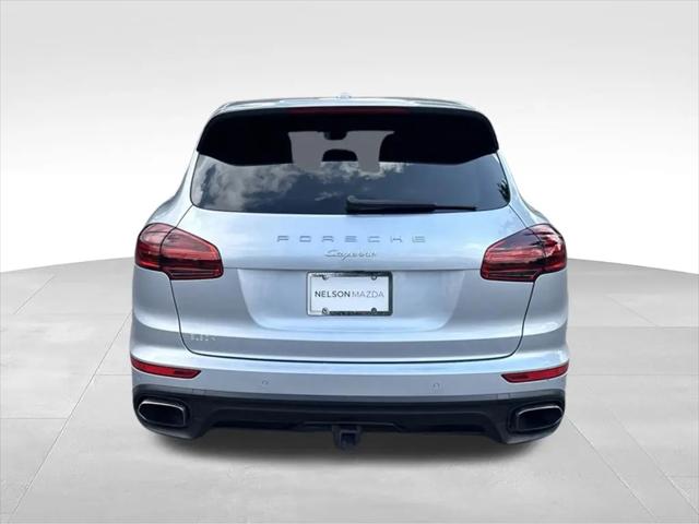 2017 Porsche Cayenne Platinum Edition