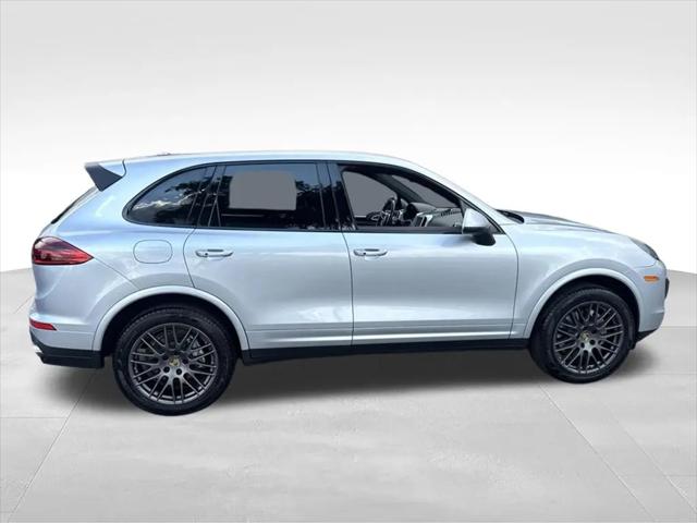 2017 Porsche Cayenne Platinum Edition