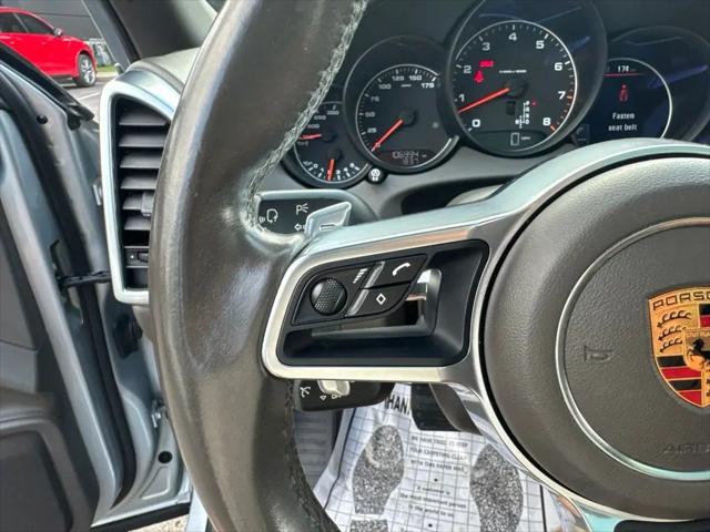 2017 Porsche Cayenne Platinum Edition