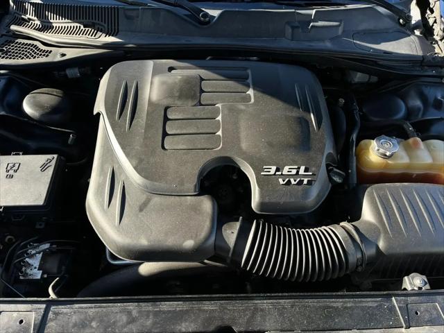 2016 Dodge Challenger SXT