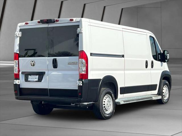 2025 Ram ProMaster 2500 Cargo Van Tradesman Low Roof 136 WB w/Pass Seat