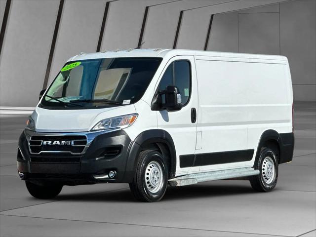 2025 Ram ProMaster 2500 Cargo Van Tradesman Low Roof 136 WB w/Pass Seat