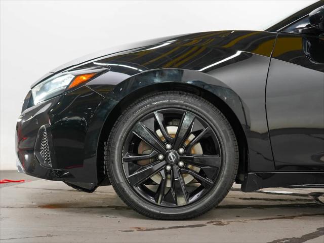 2023 Nissan Maxima SL