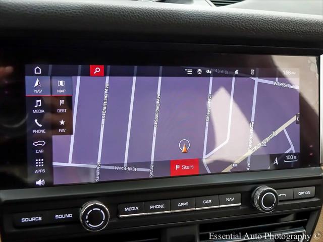 2020 Porsche Macan Macan
