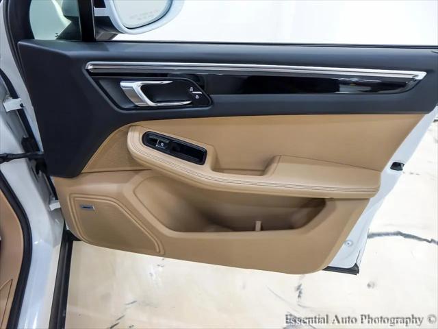 2020 Porsche Macan Macan