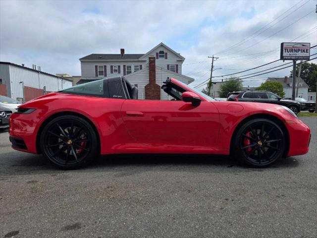 2021 Porsche 911 Targa 4S Heritage Design Edition