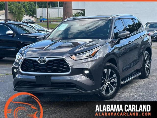 2021 Toyota Highlander XLE for sale in Birmingham, AL