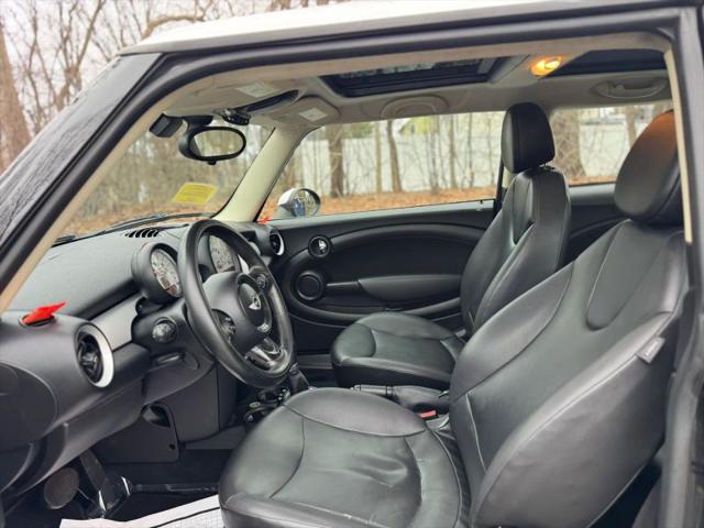2013 MINI Hardtop Cooper