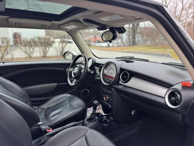 2013 MINI Hardtop Cooper