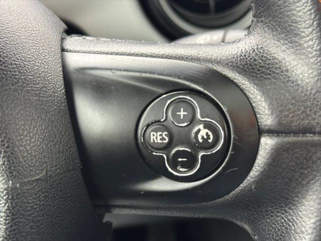 2013 MINI Hardtop Cooper