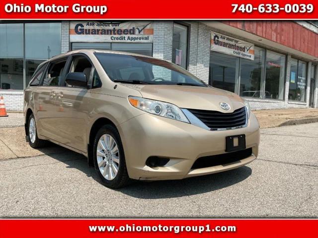 2011 Toyota Sienna LE for sale in Bridgeport, OH