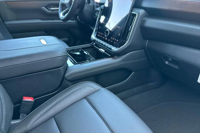 2026 GMC Yukon XL 4WD Denali