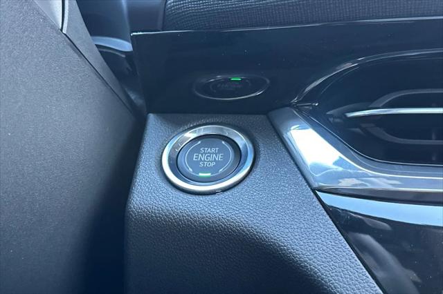 2026 Buick NV Sport Touring FWD