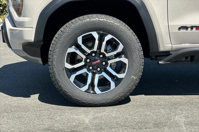 2026 GMC Canyon AT4, 4WD