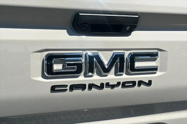 2026 GMC Canyon AT4, 4WD