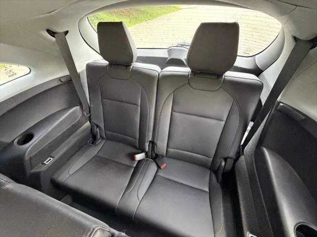 2017 Acura MDX w/Technology Package