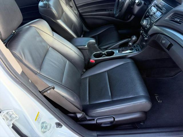 2013 Acura ILX 2.0L