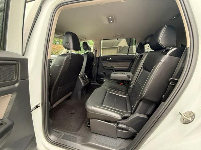 2021 Volkswagen Atlas 3.6L V6 SE w/Technology