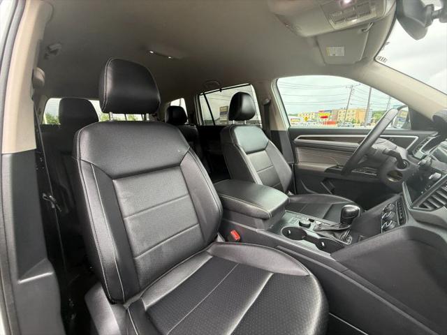 2021 Volkswagen Atlas 3.6L V6 SE w/Technology