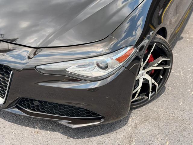 2017 Alfa Romeo Giulia Ti RWD