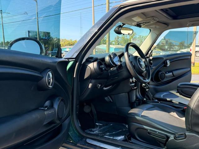 2015 MINI Hardtop Cooper