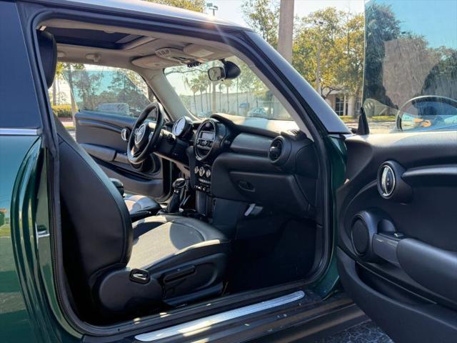 2015 MINI Hardtop Cooper